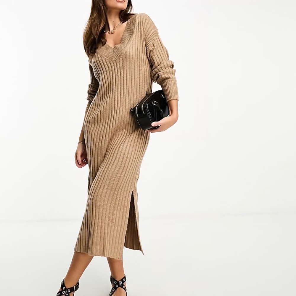 River Island London v-neck ribbed maxi sweater dress Tan Brown Size XS